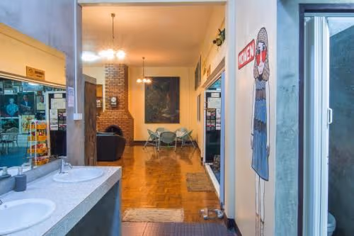 8-Bed Mixed Dormitory Room