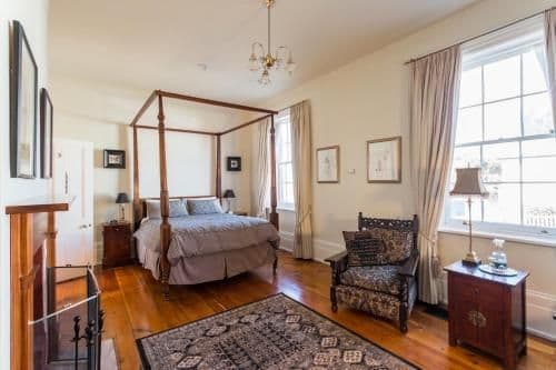 Cambridge Two-Bedroom Apartment