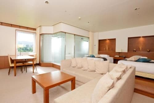 Luxury Twin Room