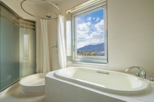 Luxury Twin Room