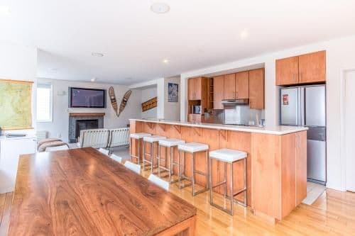 Five-Bedroom Townhouse