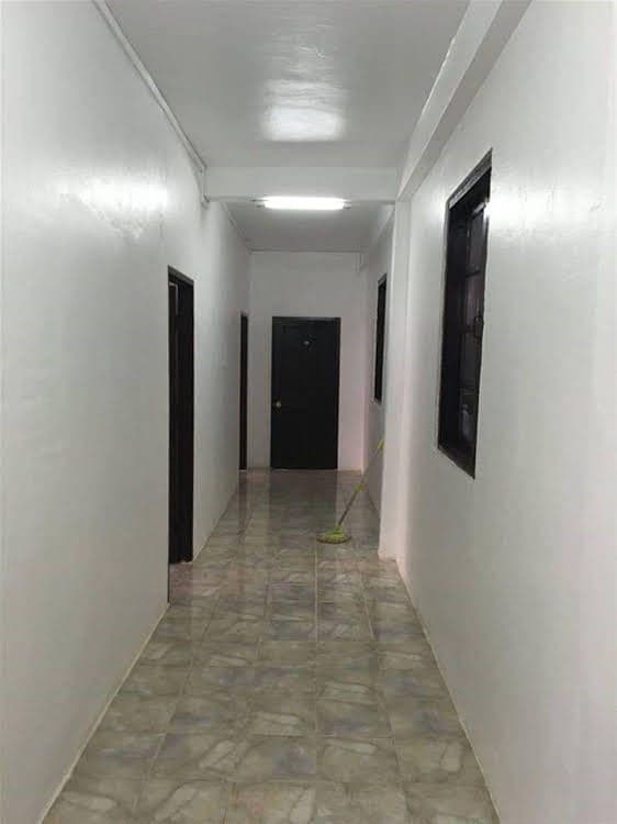 Vongprachan Backpackers Hostel Vongprachan Backpackers Hostel
