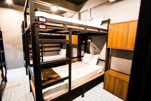 Bed in 10-Bed Mixed Dormitory Room