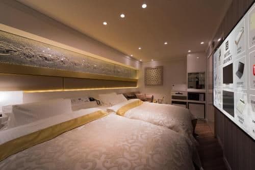 Superior King Room