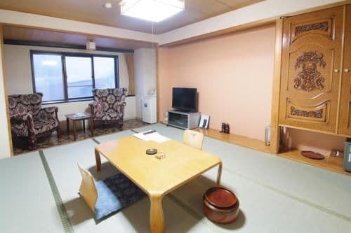 Japanese-Style Room - Main Building - Smoking