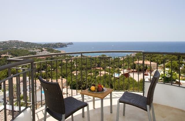 Double or Twin SEA VIEW