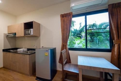One bedroom (Double Bed Only)