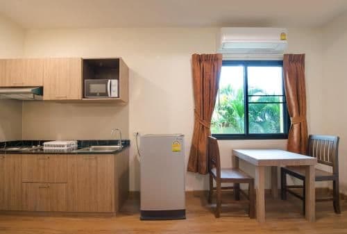 One bedroom (Double Bed Only)