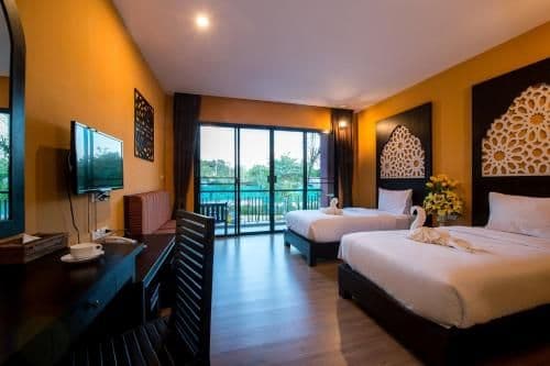 Deluxe Room (Double Bed or Twin Bed)