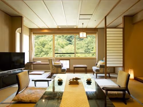Japanese-Style Deluxe Room - Breakfast + Restaurant Dinner Included - Non-Smoking