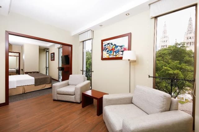 JUNIOR SUITE CAPACITY 3