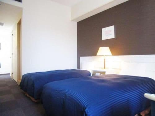 Large Twin Room