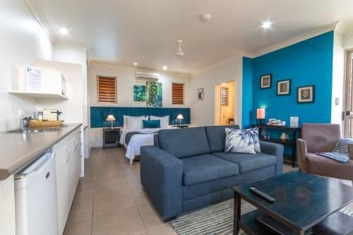 King or Twin Suite with Spa Bath