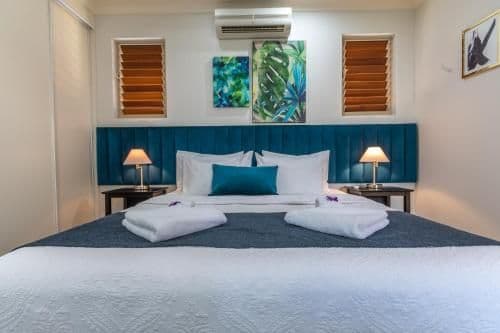 King or Twin Suite with Spa Bath