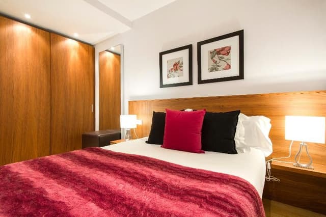 APARTMENT THREE BEDROOMS
