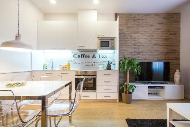 APARTMENT CAPACITY 2 TWO BEDROOMS