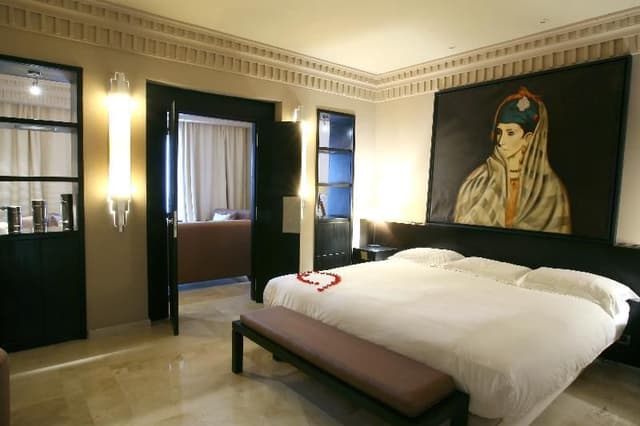 JUNIOR SUITE STANDARD