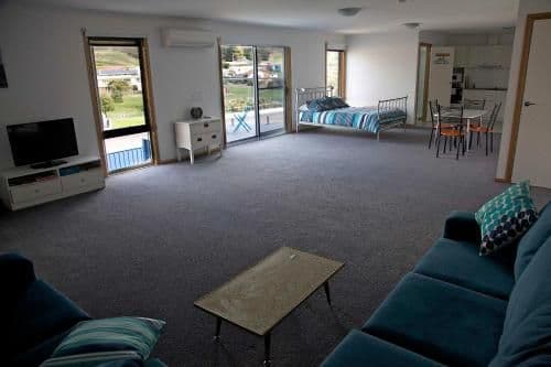 Park View Apartment