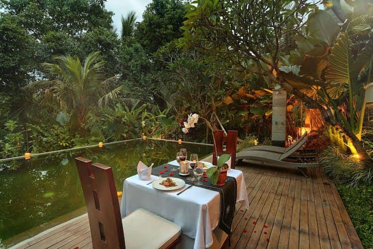 Khayangan Kemenuh Villas