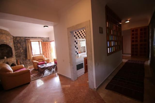 FAMILY ROOM STANDARD