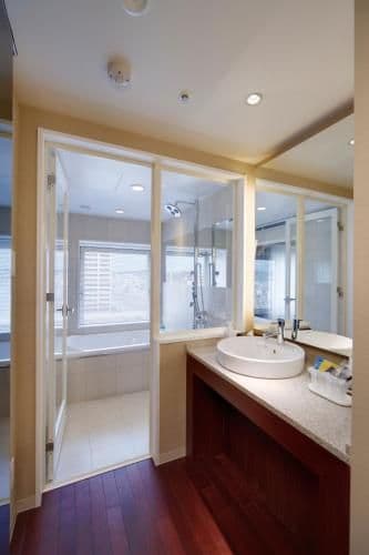 Double Room - Smoking - Premium Floor