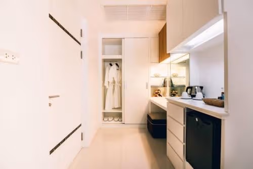 Queen Room with Pool View