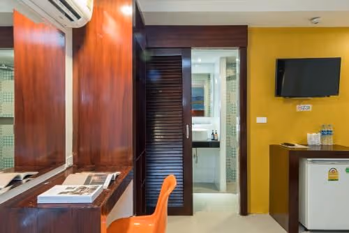 3 Connecting Room for 8 Adults