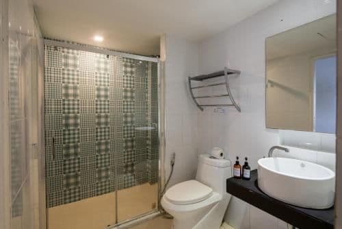 3 Connecting Room for 10 Adults