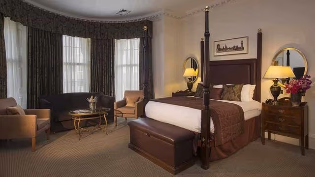 JUNIOR SUITE STANDARD