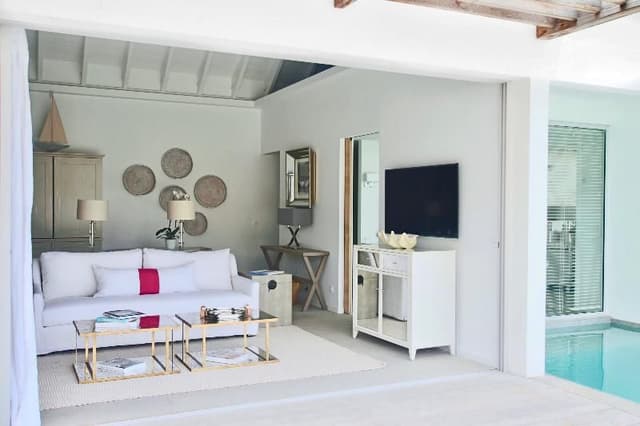 SUITE KING SIZE BED