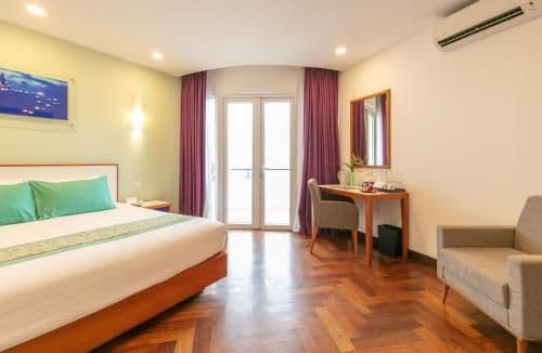 Deluxe Double or Twin Room
