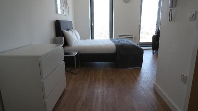 APARTMENT ONE BEDROOM