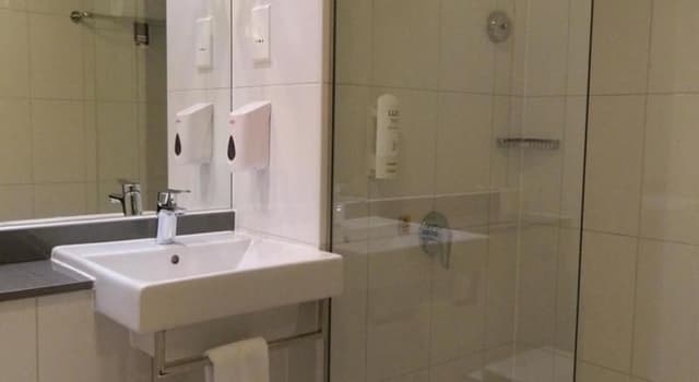 DOUBLE PREMIER