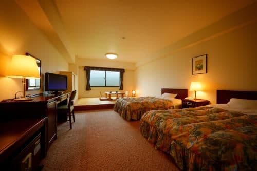 Twin Room with Tatami Area - Non-Smoking