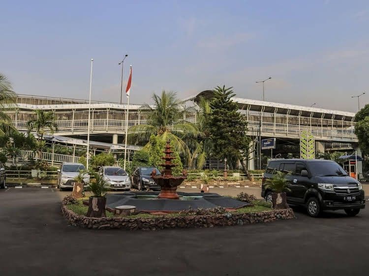 NIDA Rooms Ahmad Yani Cempaka