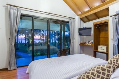 Bungalow - Beach Front