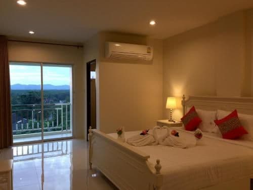 Two-Bedroom Suite