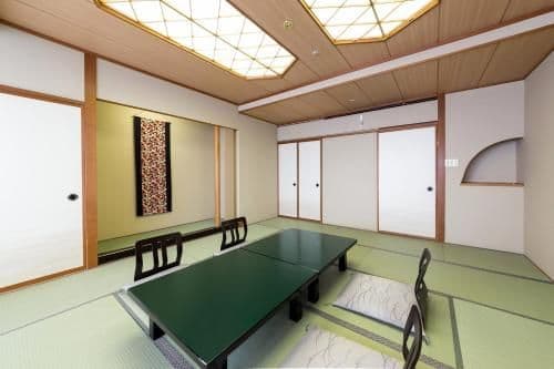 Japanese-Style Room