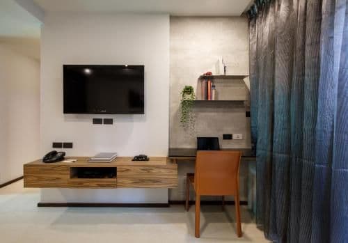 One Bedroom Deluxe Suite