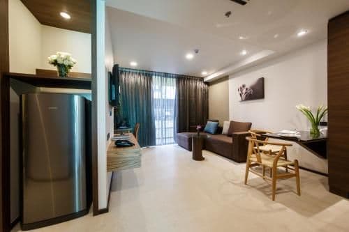 One Bedroom Deluxe Suite