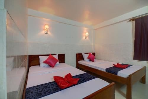 Deluxe Twin Room - 1 Way Pick up