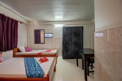 Deluxe Twin Room - 1 Way Pick up