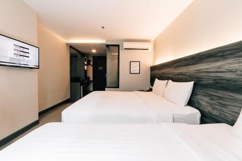 Modern Deluxe with Extra Bed