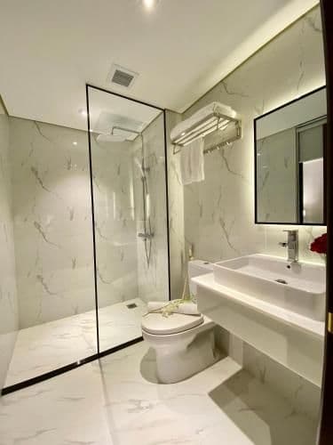 Standard King Room