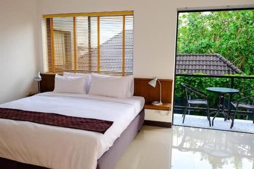 Deluxe Double Room with Balcony