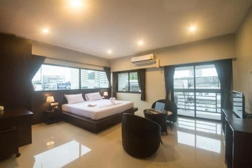 Studio with Balcony