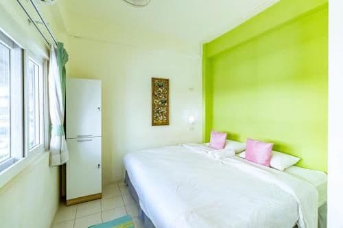 Standard Double Room with Shared Bathroom
