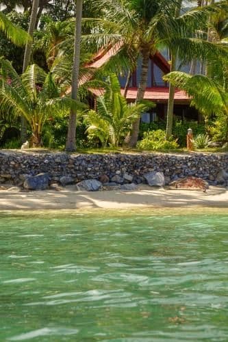 Villa - Beach Front
