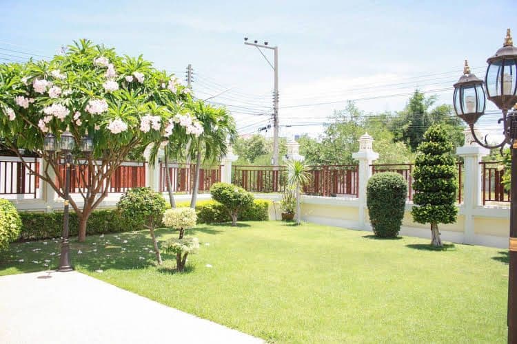 Ban Steven Pool Villa Cha Am