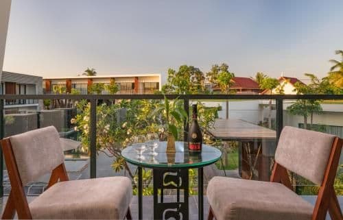 Junior Suite Double Pool View